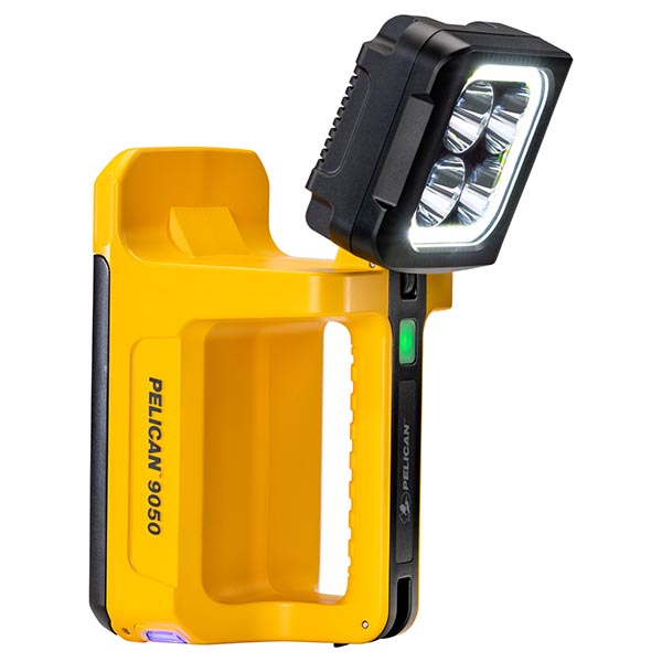Pelican 9050 Flashlight - Image 3
