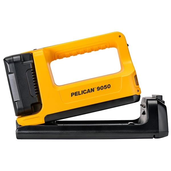 Pelican 9050 Flashlight - Image 4