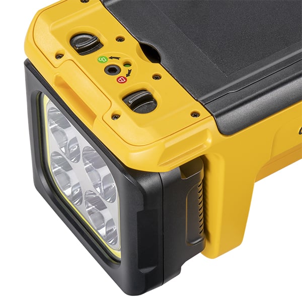 Pelican 9050 Flashlight - Image 6